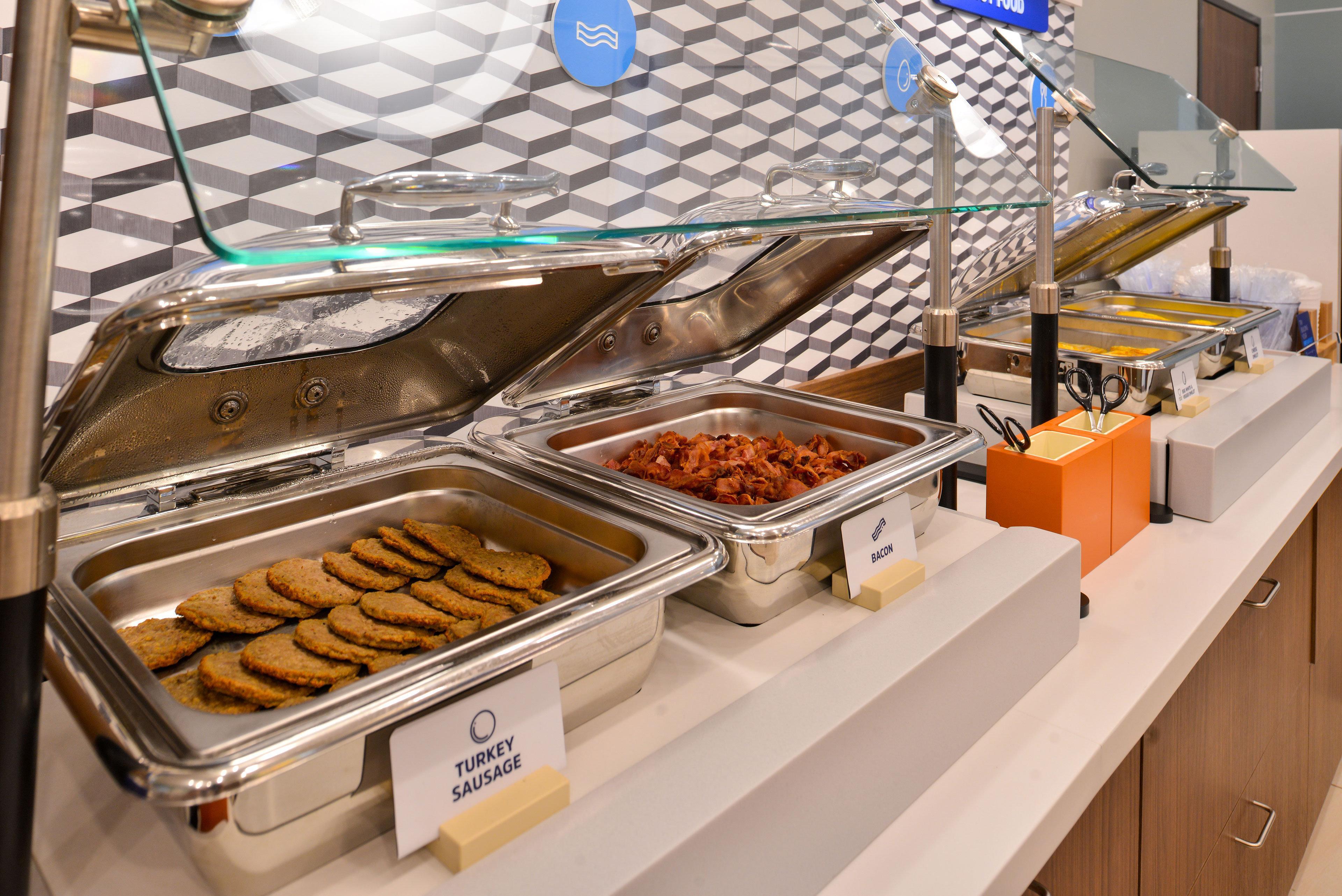 Holiday Inn Express & Suites - Elko By Ihg Bagian luar foto