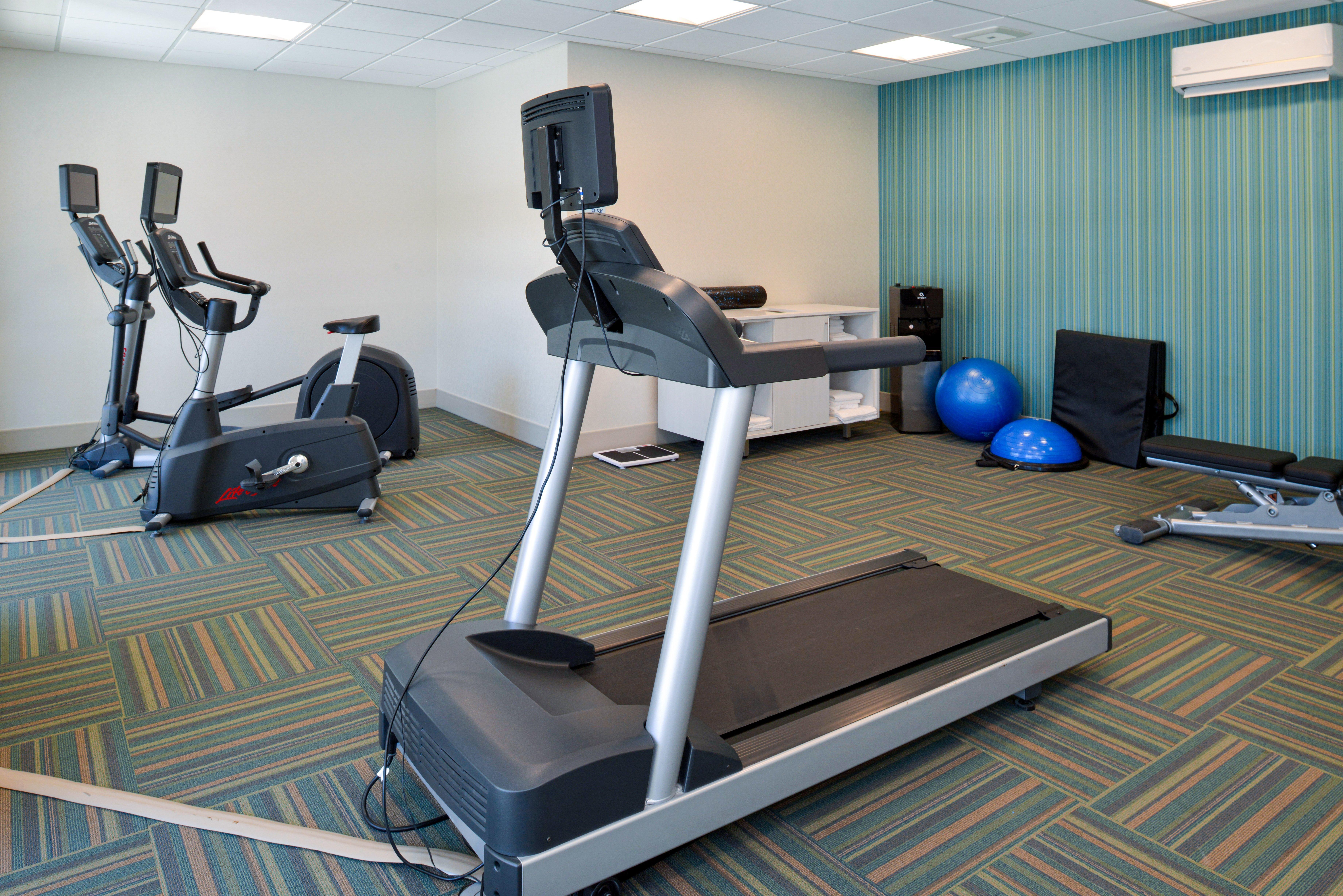 Holiday Inn Express & Suites - Elko By Ihg Bagian luar foto